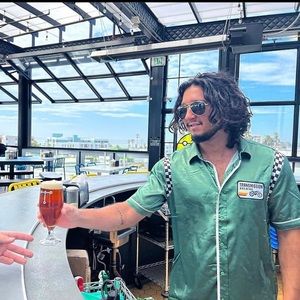 Meet your Posher, Drake